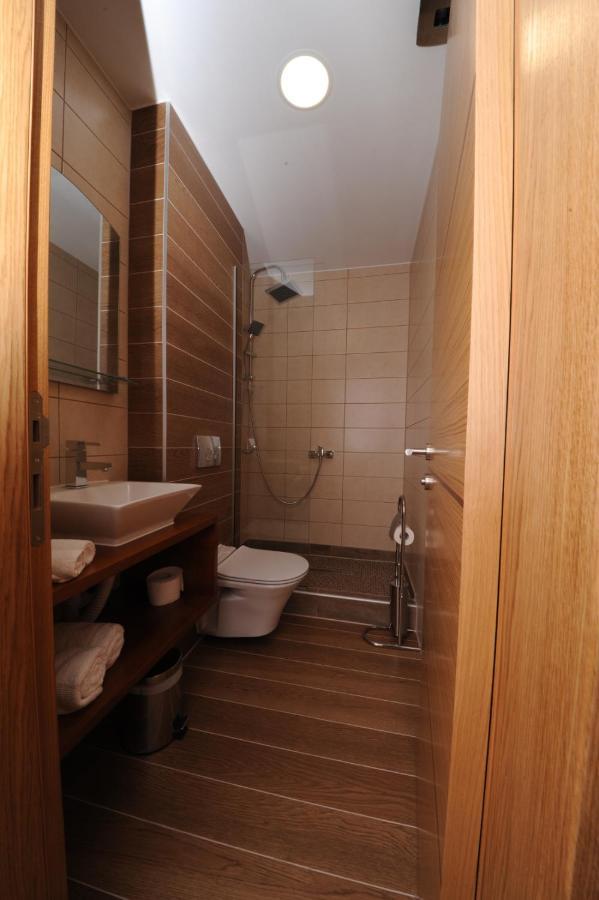 Hotel Rafaelo Bosanska Dubica Kültér fotó